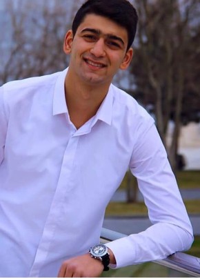 Aliyev, 27, Azərbaycan Respublikası, Bakı