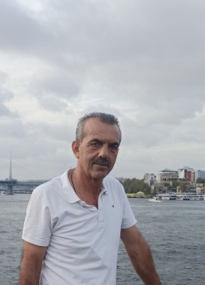 Recep, 60, Türkiye Cumhuriyeti, İstanbul