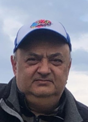 Oleg, 56, Russia, Moscow