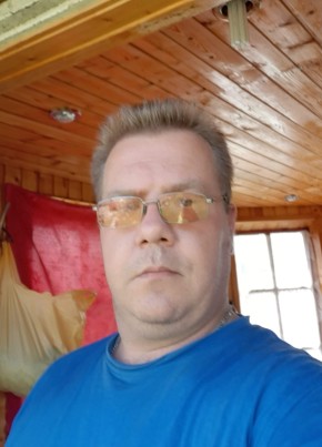 Валерий из Санкт-Петербурга 42 года