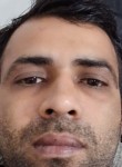 Lado, 34, Dubai