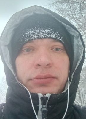 Антон из Сыктывкара 43 года