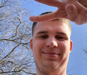 Arseniy, 18, Minsk