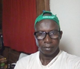 Ba yerro, 59 лет, Libreville