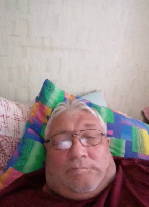 Саша, 71, Россия, Тихвин