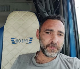 Carlo, 45, Sanluri