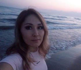 Ekaterina, 33, Kazan
