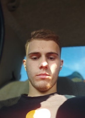Юрий