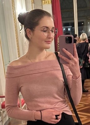 Алла из Кунашака 18 лет
