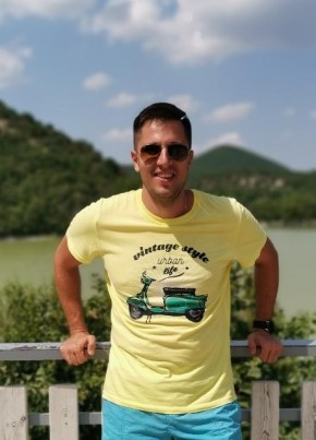 Андрей из Москвы 30 лет