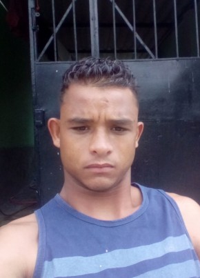 Daniel, 20, República Federativa do Brasil, Carangola