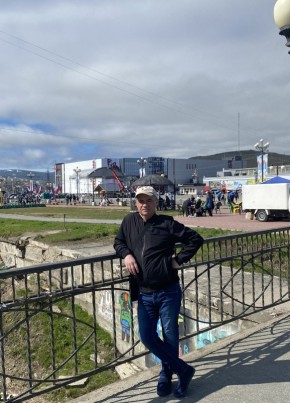 Андрей, 59, Россия, Магадан