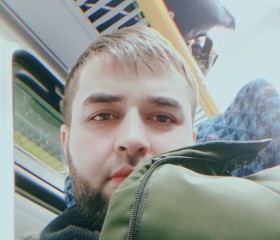 Artur, 31, Moscow