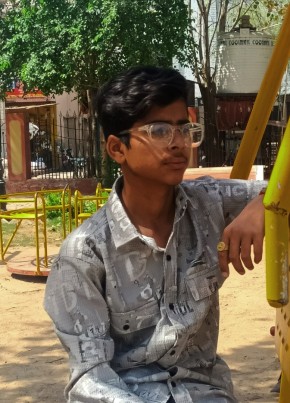 Arman, 18, India, Rāwatsār