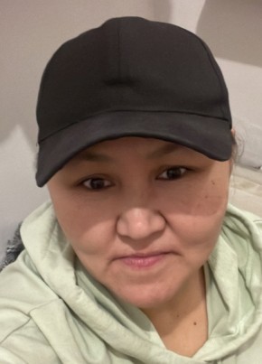 Лаура Казыхан, 41, Қазақстан, Астана