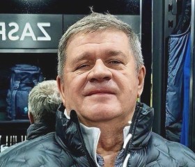 Vlad, 66, Moscow