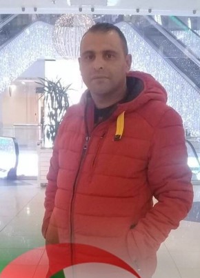 Hamza, 42, People’s Democratic Republic of Algeria, El Kala