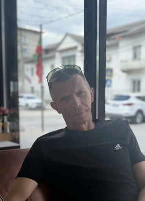 Виктор
