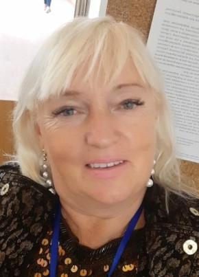 Елена, 65, Россия, Феодосия