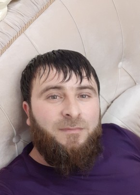 Артур, 37, Россия, Аргун