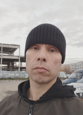 Денис из Вологды 46 лет