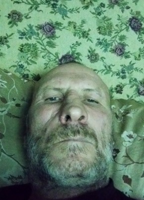 Павел, 50, Россия, Псков
