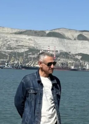 Роман из Новороссийска 54 года