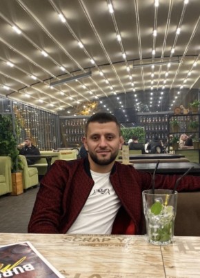 Anton, 34, Switzerland, Meyrin