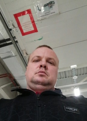 Сергей, 39, Россия, Зеленогорск (Красноярский край)
