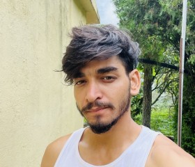 Virat, 25, Moradabad