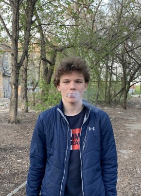 Олег, 22, Россия, Саратов