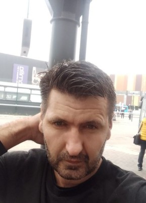 Ruslan, 41, Russia, Saint Petersburg