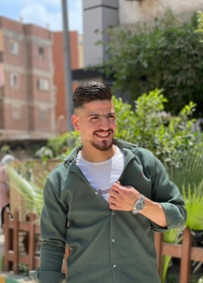 الريس, 25, Egypt, Quwaysina
