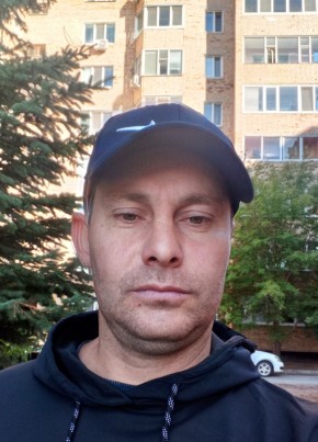 Максим, 40, Россия, Нижнекамск
