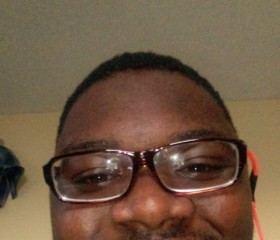 Illaya, 23, Charlottetown