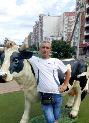 Борис, 55, Россия, Волжский (Волгоградская обл.)