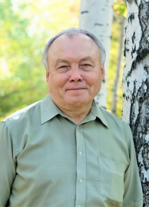 Олег из Екатеринбурга 71 год