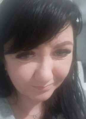 Elena, 47, Ukraine, Kharkiv