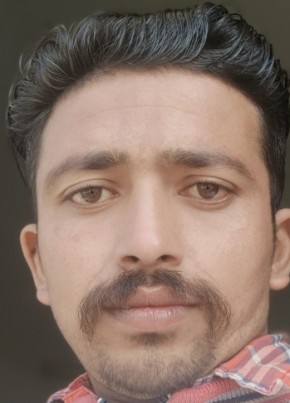 Pargat Singh, 18, India, Gorakhpur (Haryana)