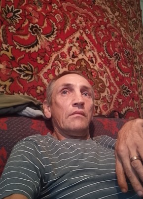 Сергей из Шовгеновския 49 лет