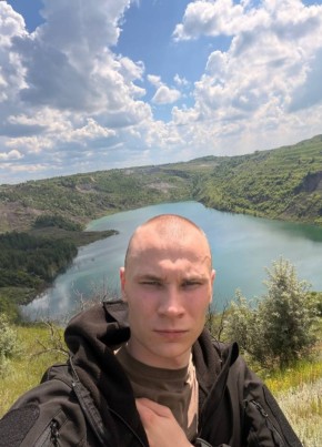 Dmitry из Чебаркули 21 год