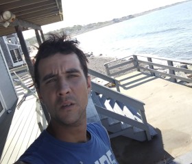 Luiz, 35, Norwood (Commonwealth of Massachusetts)