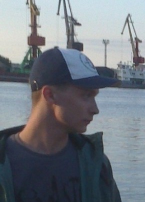Иван, 32, Россия, Череповец