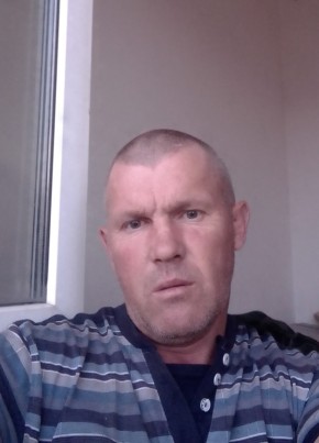Андрей, 46, Россия, Гай