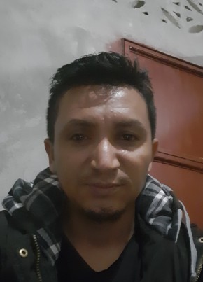 Rubén, 41, República de Guatemala, San Benito