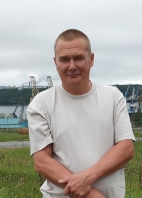 Роман из Николаевска-на-Амуре 42 года
