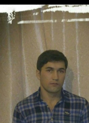 Камолдин, 33, Россия, Сосновоборск (Красноярский край)