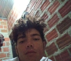 Jhonathan, 31, La Plata