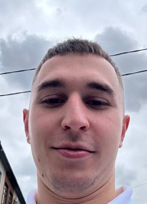 Егор из Елабуги 24 года
