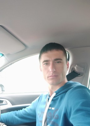 Aleksandr, 34, Russia, Adler